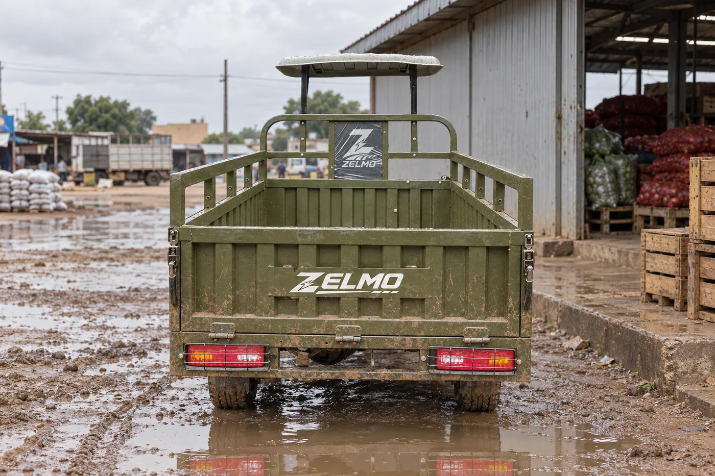 ZELMO canopy body olive rear view · After the rain